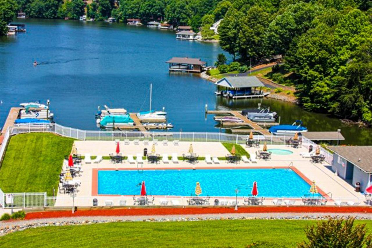 Cool Water Apartment Moneta Exterior photo