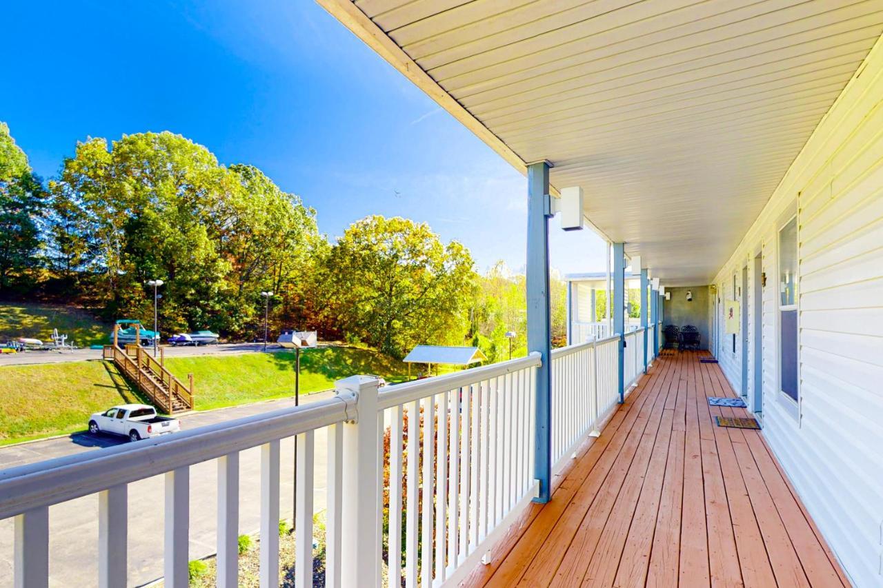 Cool Water Apartment Moneta Exterior photo